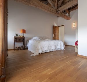 PARQUET CHÊNE MASSIF BRUT TRADITIONNEL