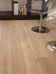 PARQUETS FLOTTANTS VERNIS