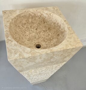 VASQUE SUR PIED CREAM 40x90cm